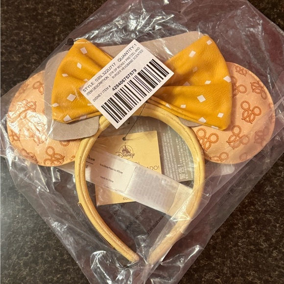 Disney Parks Loungefly Minnie Mouse Pretzel Ears For Adults - Picture 9 of 10
